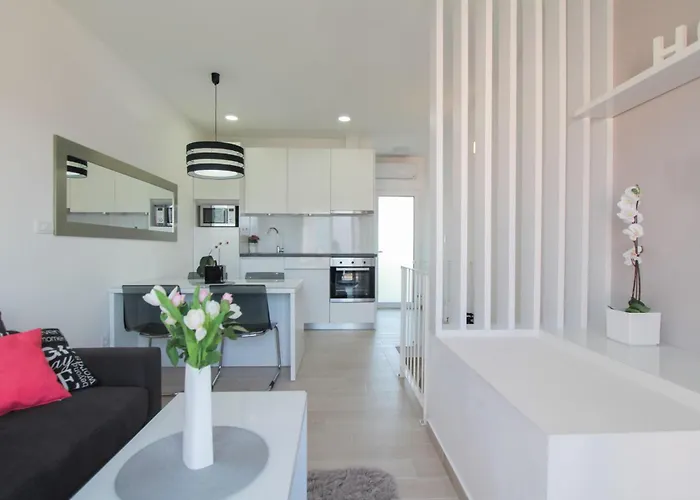 Appartement Lovely In Okrug Gornji Trogir