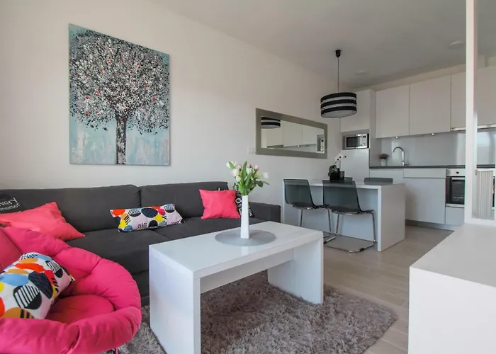 Daire Lovely In Okrug Gornji Trogir